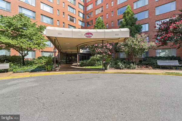 Arlington, VA 22209,1111 ARLINGTON BLVD #431