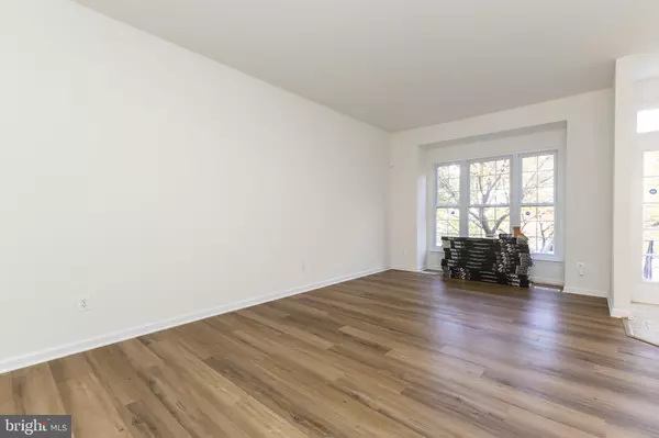 Dumfries, VA 22025,4172 ASHMERE CIR