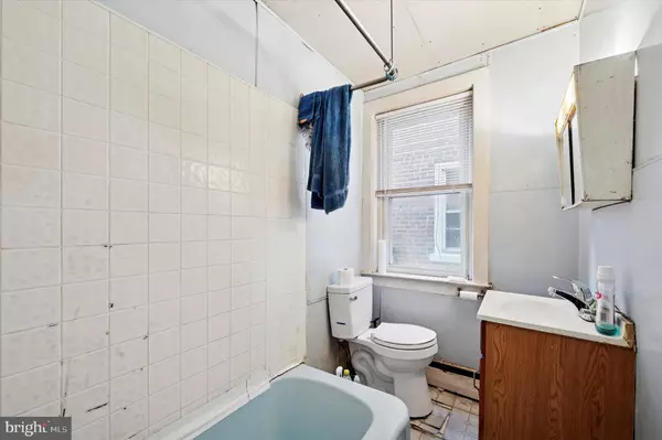 Darby, PA 19023,331 N 10TH ST