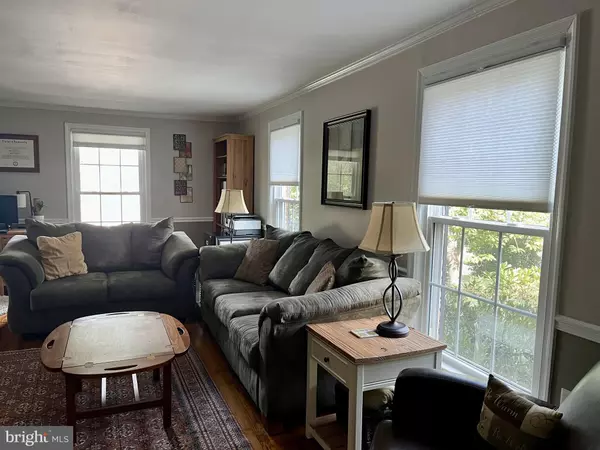 Alexandria, VA 22309,4209 PICKERING PL