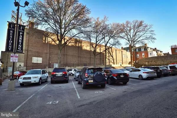 Philadelphia, PA 19104,4247 LOCUST ST #0B-808