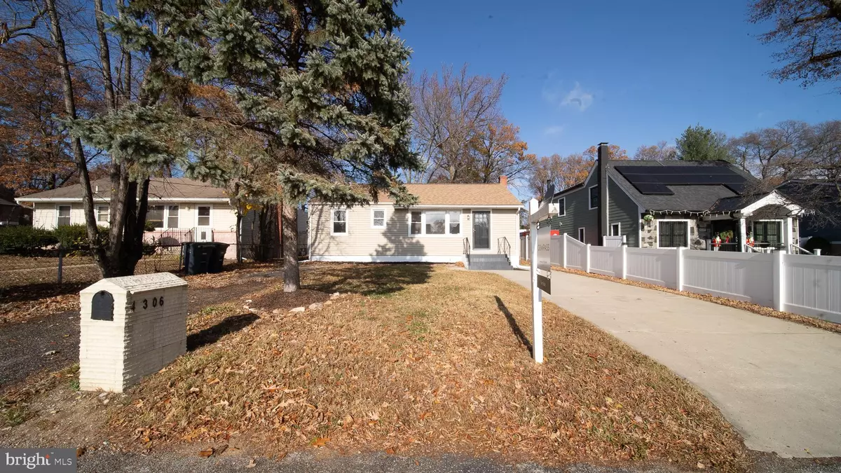 Beltsville, MD 20705,4306 MAPLE PL