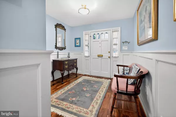 Potomac, MD 20854,8703 YARMOUTH CT