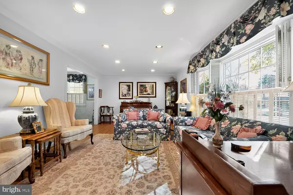 Potomac, MD 20854,8703 YARMOUTH CT