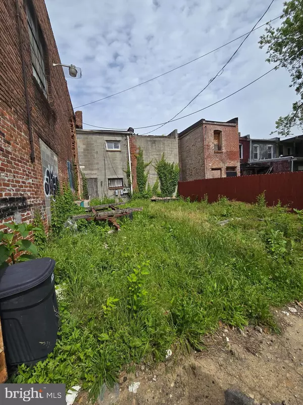 Baltimore, MD 21218,2125 HARDFORD RD HARFORD RD