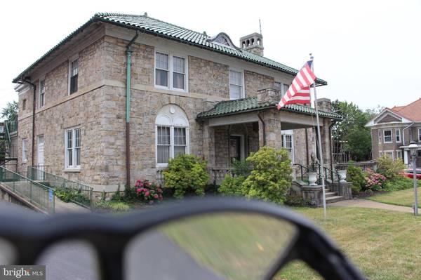 Harrisburg, PA 17103,2001 MARKET ST