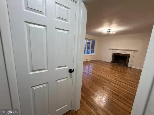 Newtown Square, PA 19073,144 SECOND AVE