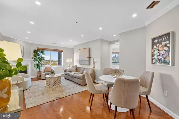 Arlington, VA 22201,1050 N STUART ST #701