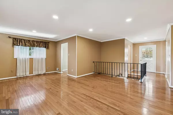 Annandale, VA 22003,7714 ARLEN ST