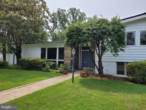 3020 BRANDYWINE ST NW, Washington, DC 20008