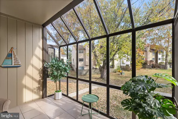 Annapolis, MD 21403,304-G HILLTOP LN