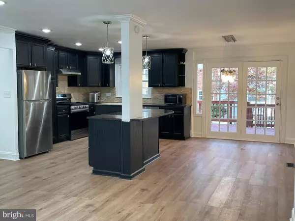 Centreville, VA 20120,14878 LAMBETH SQ