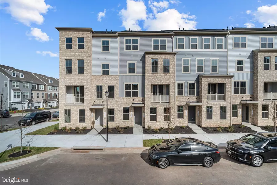 42530 INVERGORDON TERRACE, Sterling, VA 20166