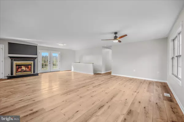 Shepherdstown, WV 25443,104 STONEHOUSE LN