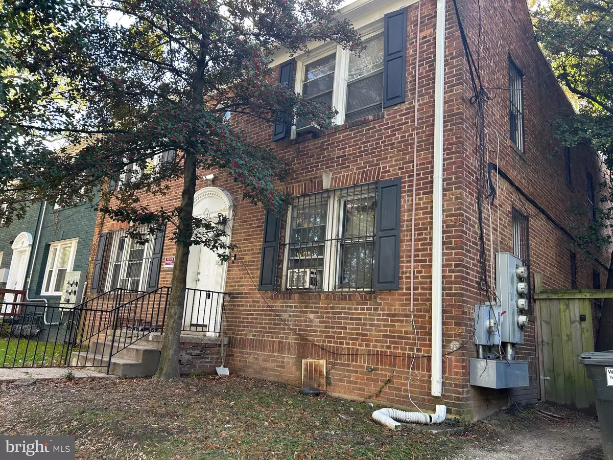 Washington, DC 20032,331 PARKLAND PL SE