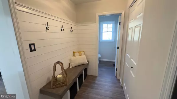 Gilbertsville, PA 19525,15 THOMAS LN