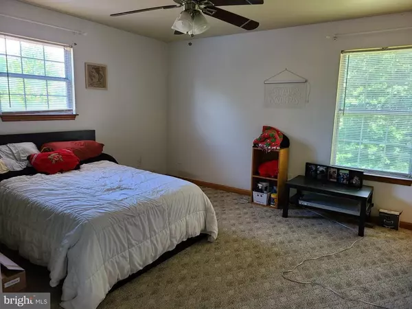 College Park, MD 20740,8705 38TH AVE