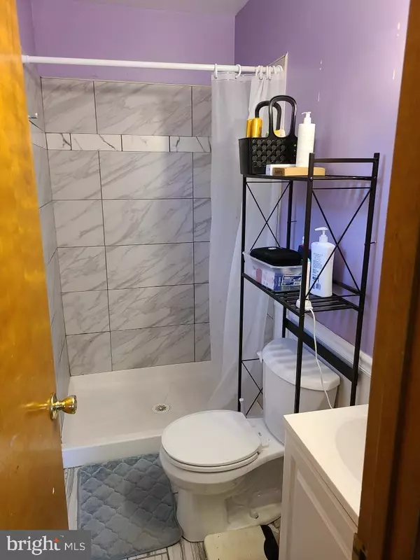 College Park, MD 20740,8705 38TH AVE