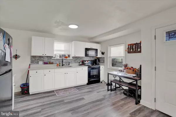 York, PA 17403,1305 LANCASTER AVE