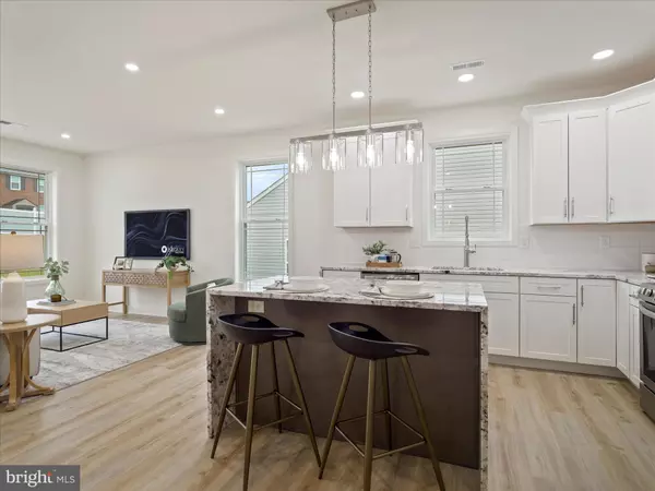 Waynesboro, PA 17268,11823 MYSTIC ROCK LANE S