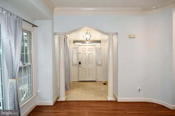 Rockville, MD 20850,237 BLAZE CLIMBER WAY