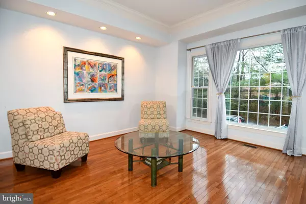 Rockville, MD 20850,237 BLAZE CLIMBER WAY