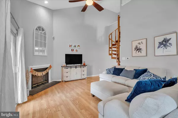 Sewell, NJ 08080,209 LORING CT