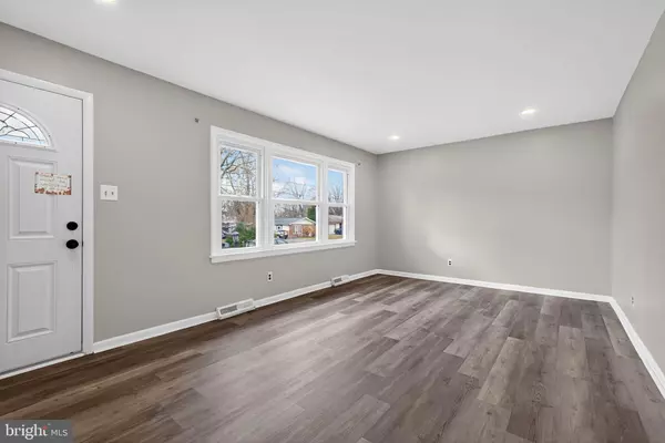 Warminster, PA 18974,315 FIR ST