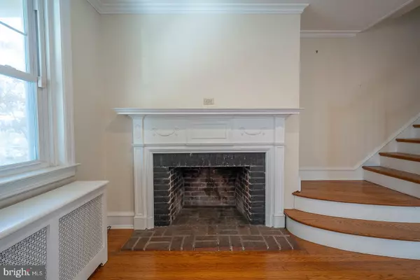 Ardmore, PA 19003,2939 BERKLEY RD