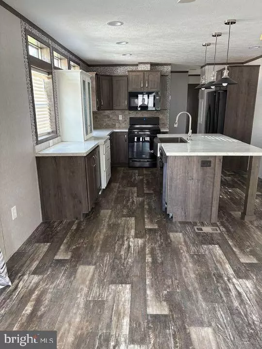 Willow Street, PA 17584,3031 WILLOW STREET PIKE