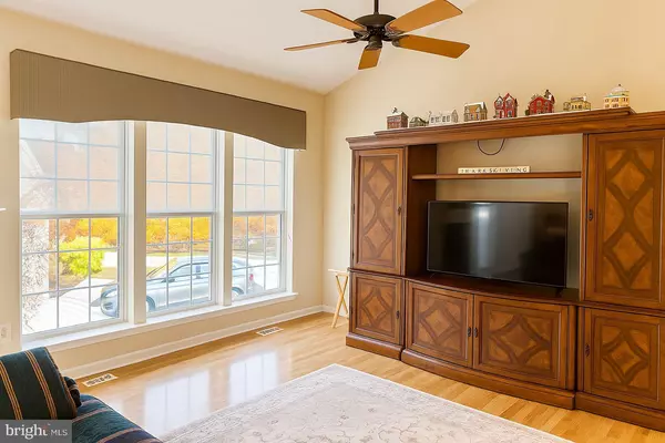 Woodbridge, VA 22192,12165 EDDYSTONE CT