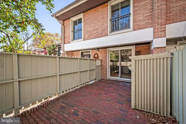 Baltimore, MD 21210,20 PALMER GREEN CT