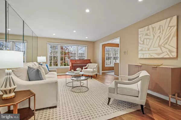 Rockville, MD 20854,8802 STONEHAVEN CT