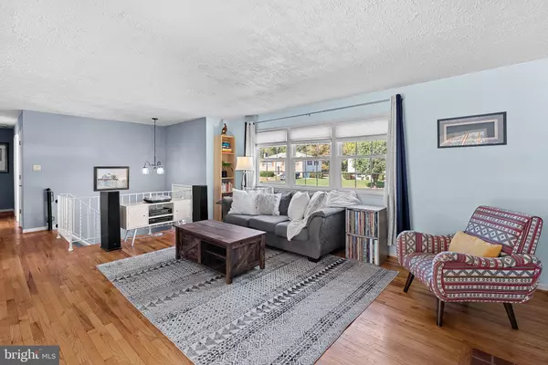 Alexandria, VA 22309,4207 CORCORAN ST