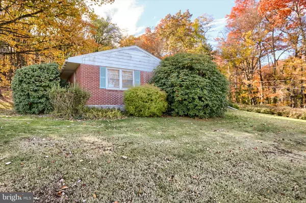 Hummelstown, PA 17036,340 HILLTOP RD