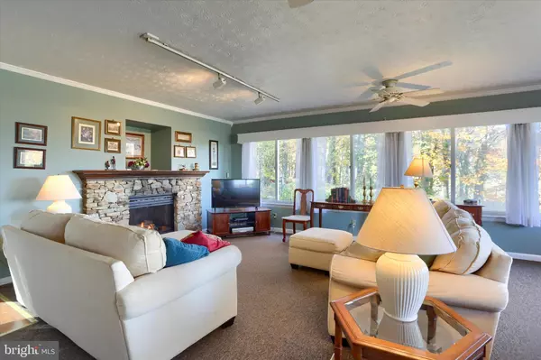 Hummelstown, PA 17036,340 HILLTOP RD