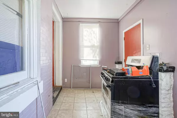 Philadelphia, PA 19120,5401 N 4TH ST