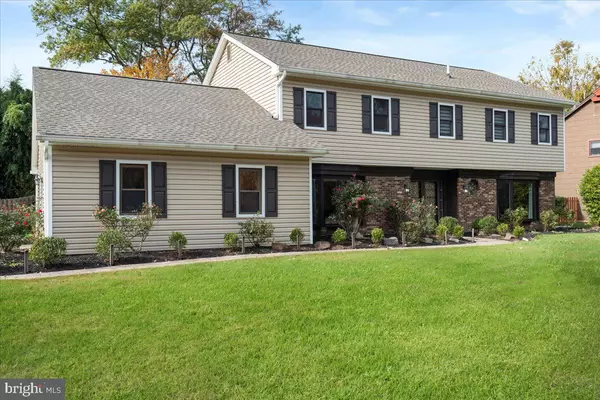 Yardley, PA 19067,329 SHERWOOD DR