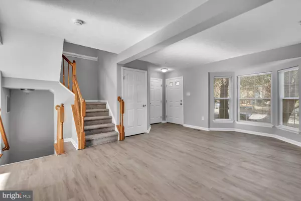 Owings Mills, MD 21117,7 BLUESTEM CT