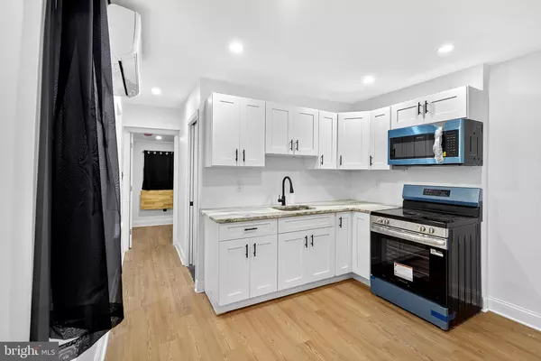 Philadelphia, PA 19121,2044 N 29TH ST