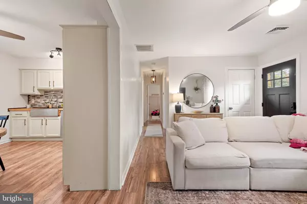 Carneys Point, NJ 08069,303 S GOLFWOOD AVE