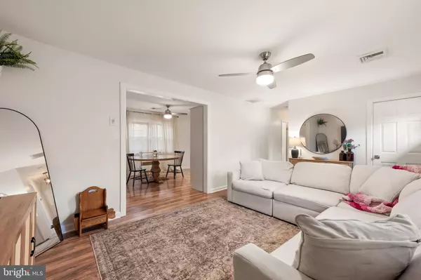 Carneys Point, NJ 08069,303 S GOLFWOOD AVE