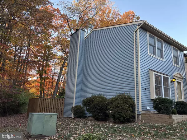 Reston, VA 20191,11563 IVY BUSH CT