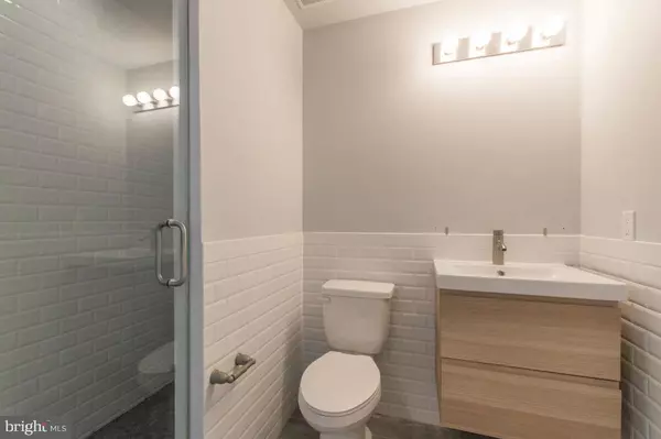 Philadelphia, PA 19127,107 COTTON ST #2