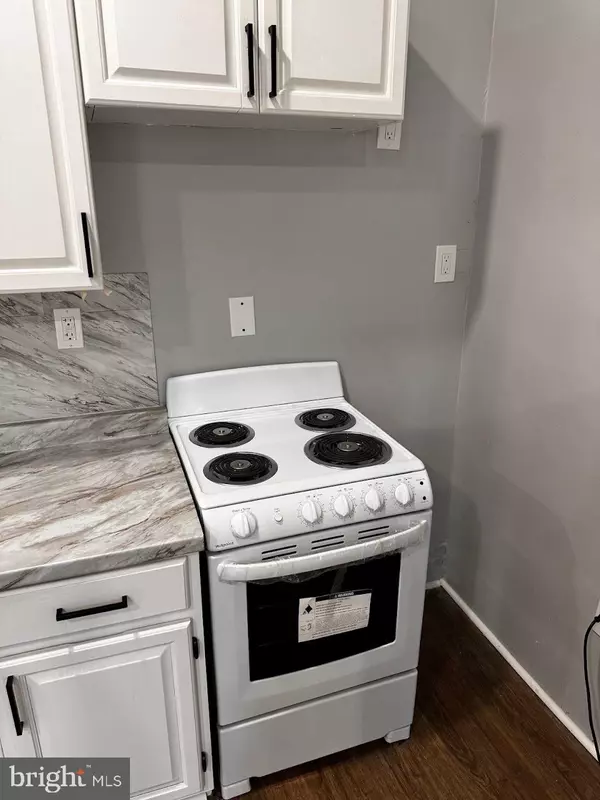 Philadelphia, PA 19124,5003 PENN ST #1F