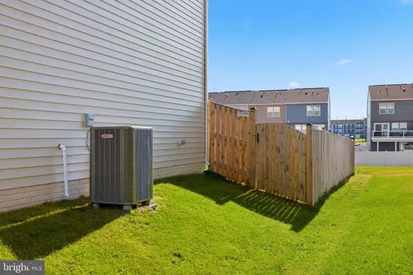 Bunker Hill, WV 25413,38 KIRBY CT