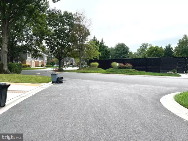 Baltimore, MD 21208,12 RIVER OAKS CIR