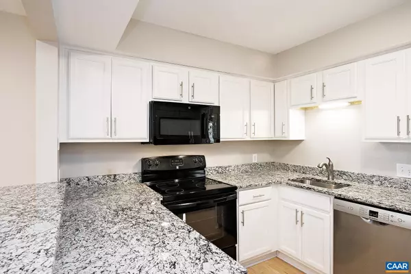 Charlottesville, VA 22901,1032 CHESHIRE CT