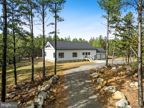 1110 REYMANN DR, Yellow Spring, WV 26865