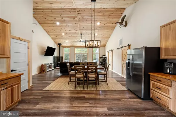 Yellow Spring, WV 26865,1110 REYMANN DR